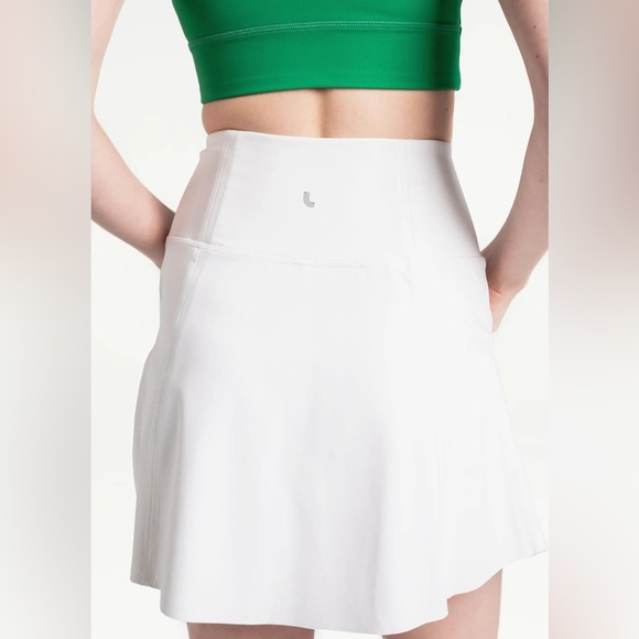 LOLE women pull on skort white size M NWT - Picture 6 of 8